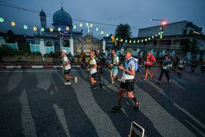 BIB: 
                            <button type="button" onclick="openModal(26233044)" class="btn btn-primary btn-sm float-right btn-popup" data-toggle="modal" data-target=".modal-high-quality">
                        <i class="fas fa-shopping-cart"></i> Add to Cart
                    </button>
                                            <button type="button" onclick="isThisMe(26233044, true)" class="btn btn-success btn-sm float-right btn-popup btn-isme hidden" data-toggle="tooltip" data-placement="bottom" title="นี่คือรูปของคุณใช่ไหม คลิกที่นี่เพื่อเอาเข้าอัลบั้ม">
                        <i class="fas fa-plus"></i> Add to album
                    </button>
                    <button type="button" onclick="isThisMe(26233044, false)" class="btn btn-warning btn-sm float-right btn-popup btn-isnotme hidden">
                        <i class="fas fa-ban"></i> Remove from album
                    </button>